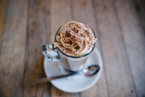 breakfast, coffee cup, chocolate, coffee, cream, cup, delicious, drink, espresso, food, hot, rustic, sweet, bokeh